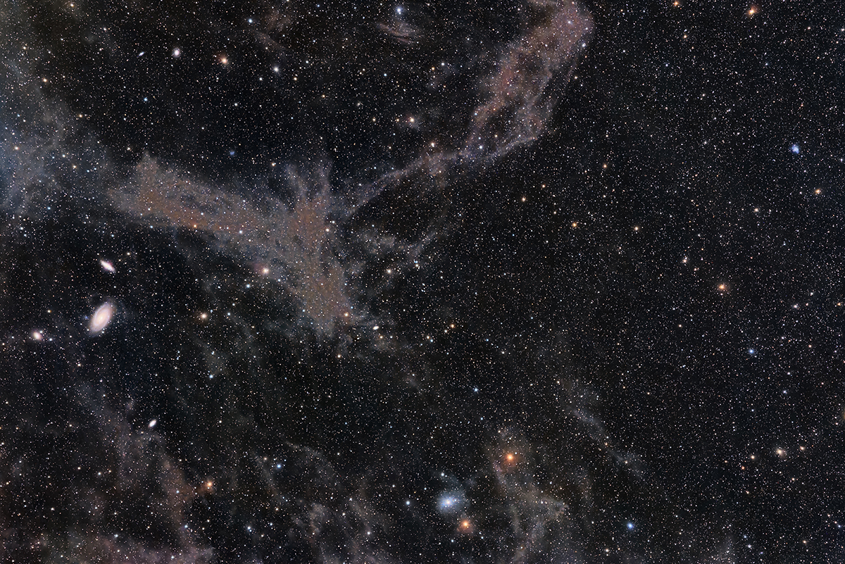 IFN above M81 and M82 Galaxies